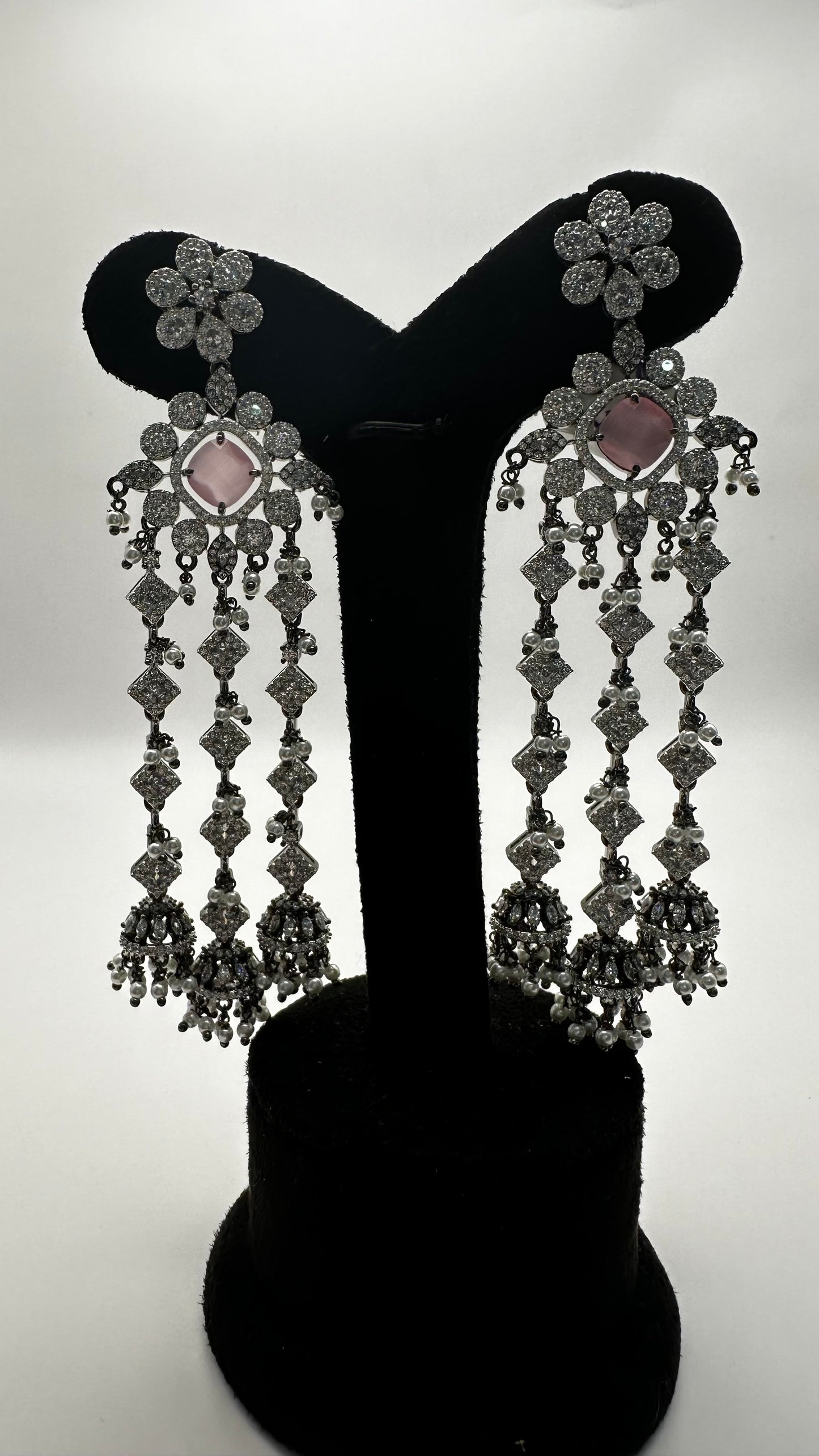Chandelier Earrring
