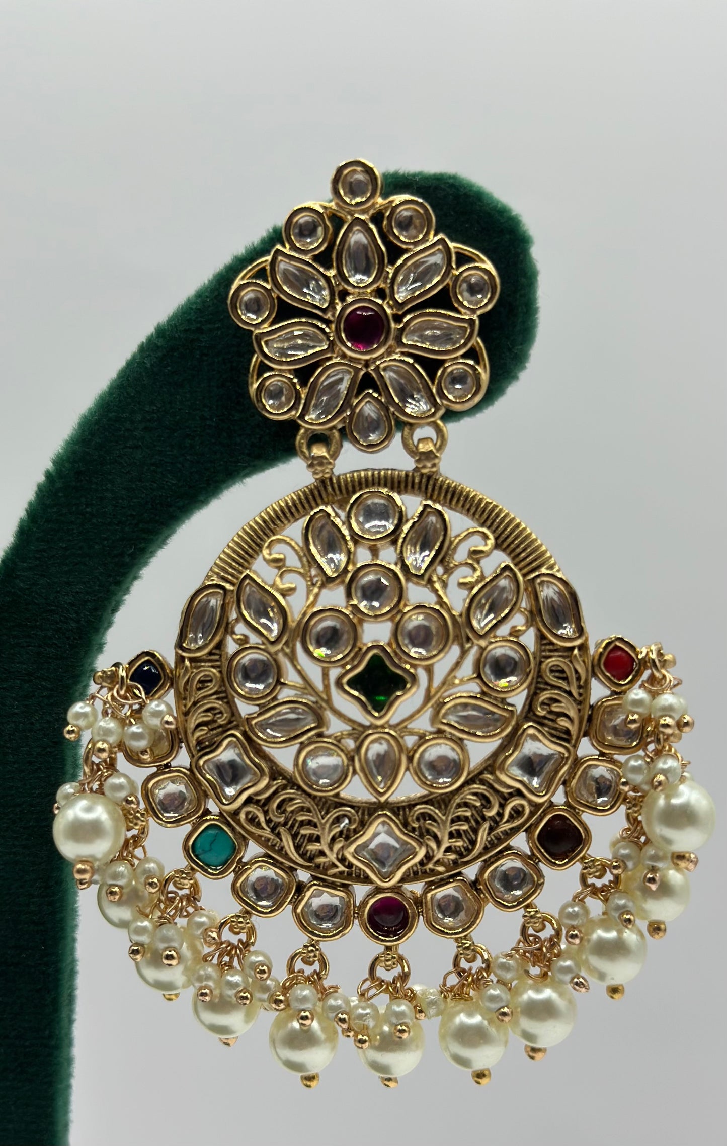 Paachi Kundan Mutli Chandbali
