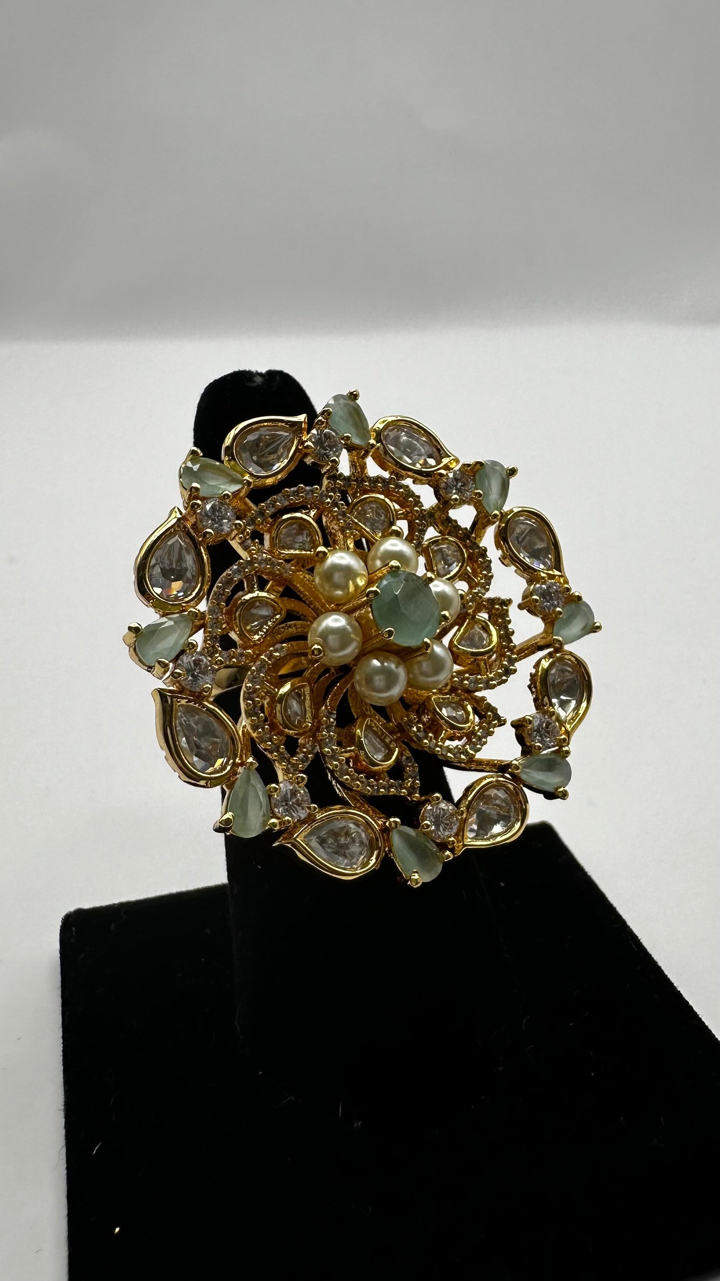 Floral Rani Ring