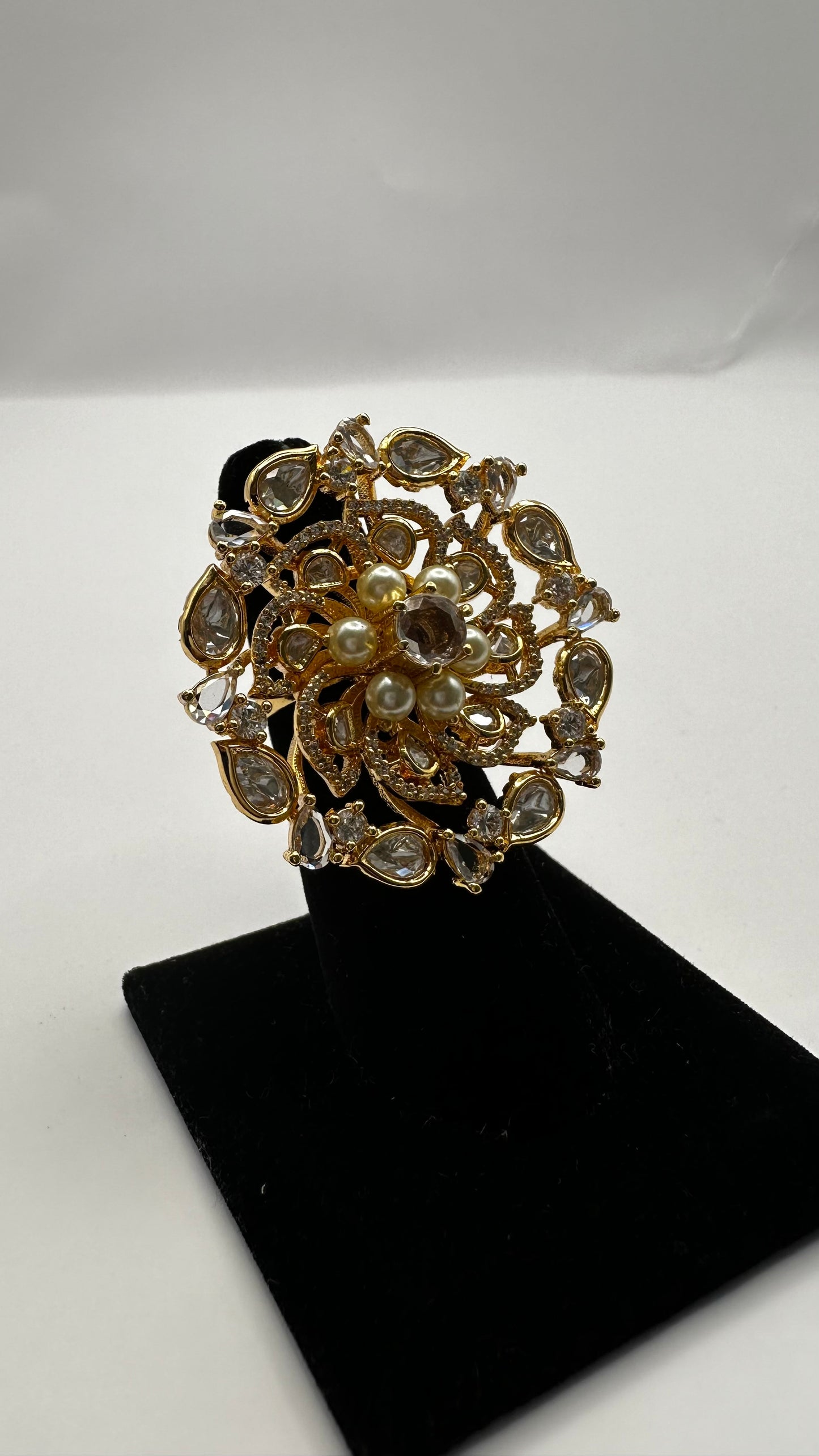 Floral Rani Ring