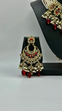 Load image into Gallery viewer, Red Pearl Necklace Set
