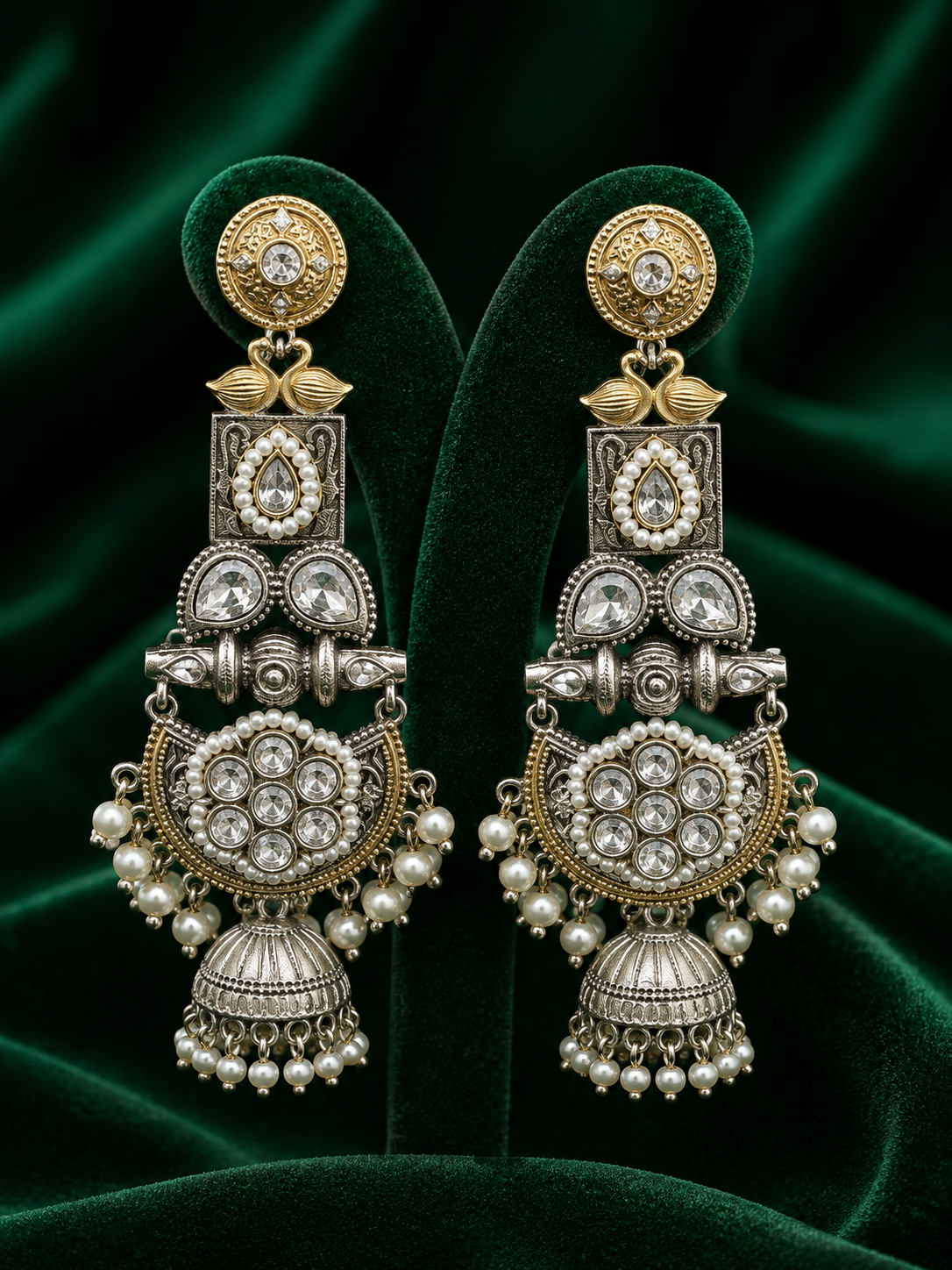 Heritage Oxidize Earring