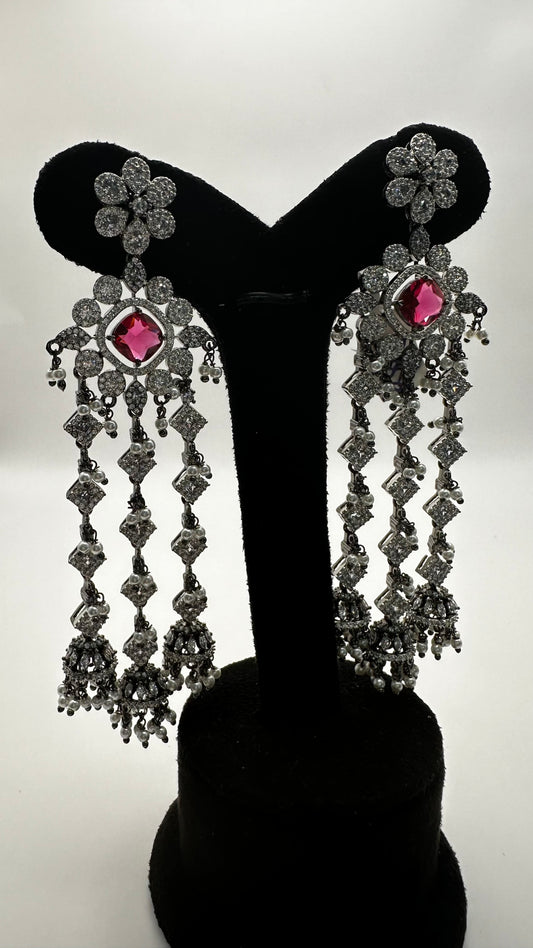 Chandelier Earrring