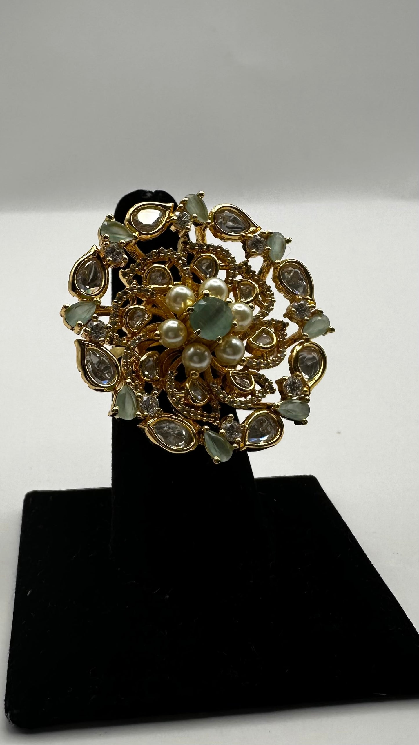 Floral Rani Ring
