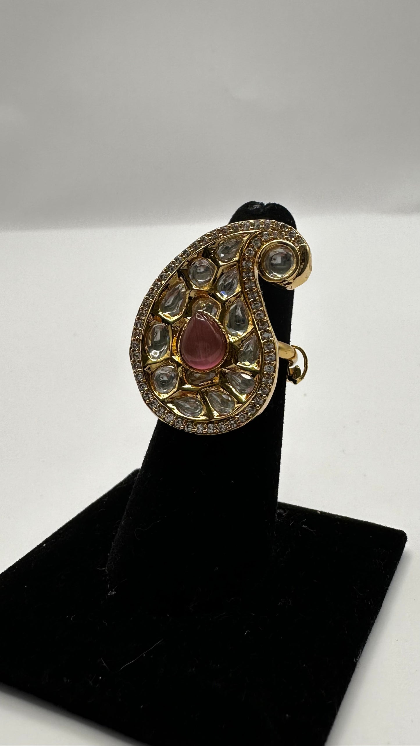 Teardrop Stoned Ring