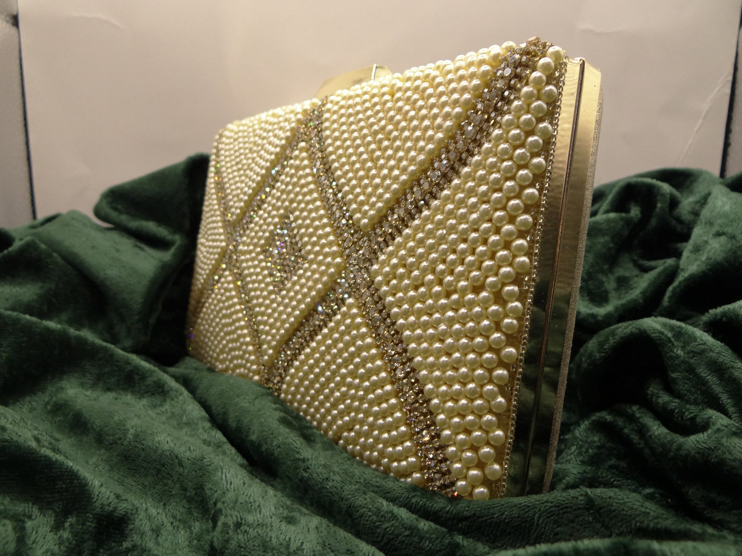 Pearl Evening Clutch