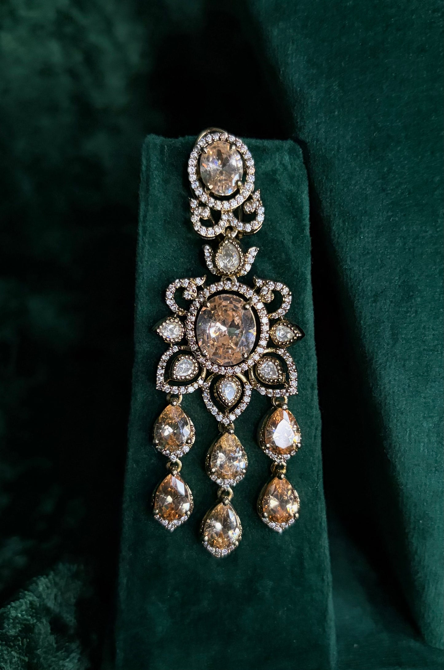 Champagne Pendant Necklace