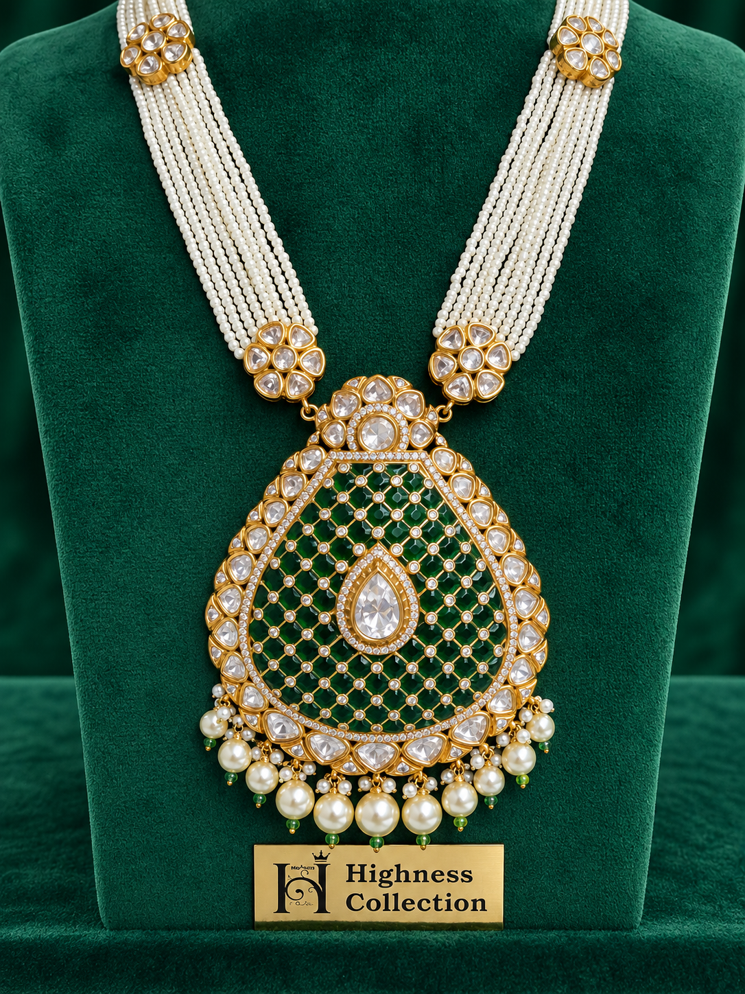 Emerald Paachi Kundan mala
