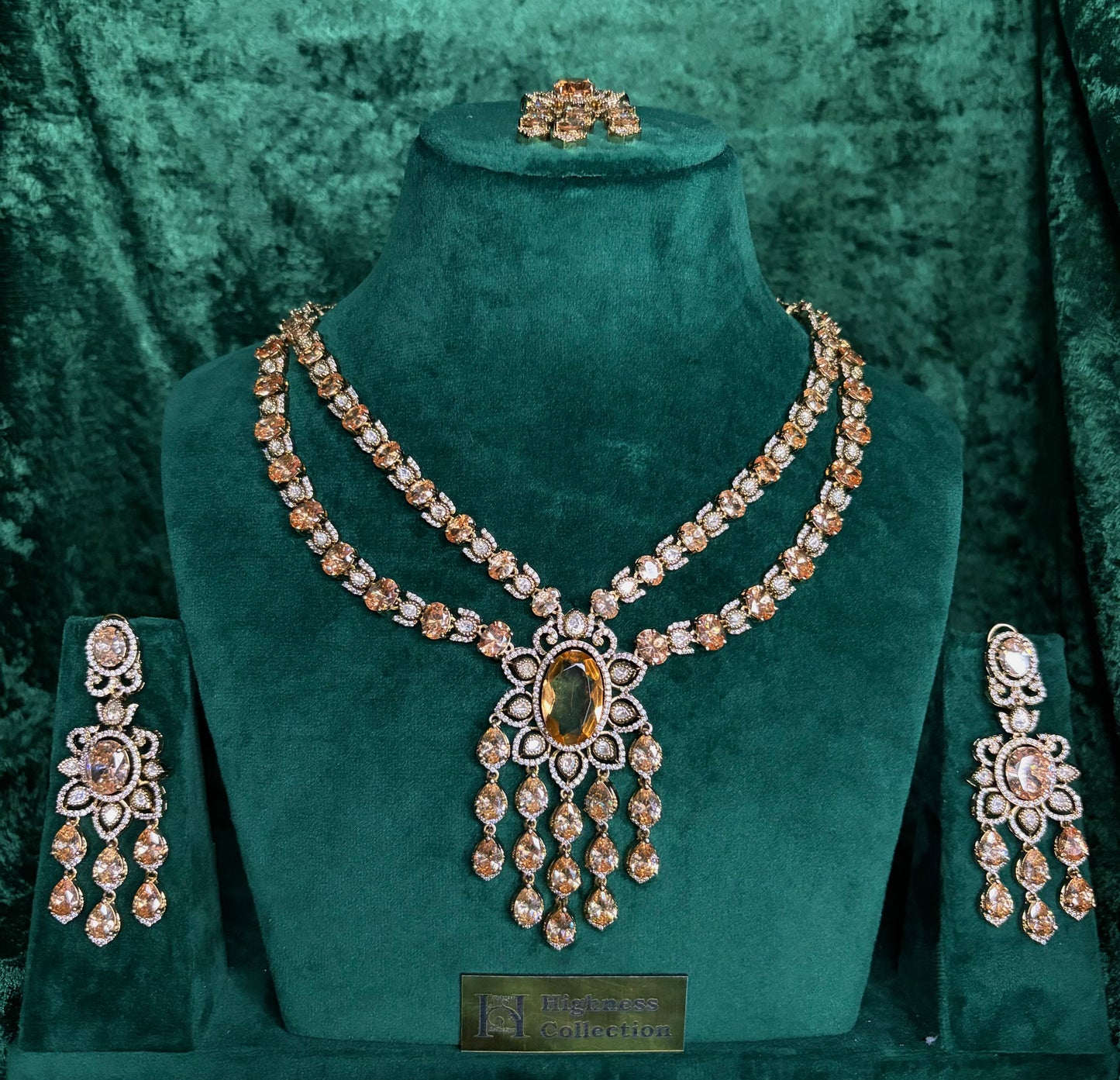 Champagne Pendant Necklace