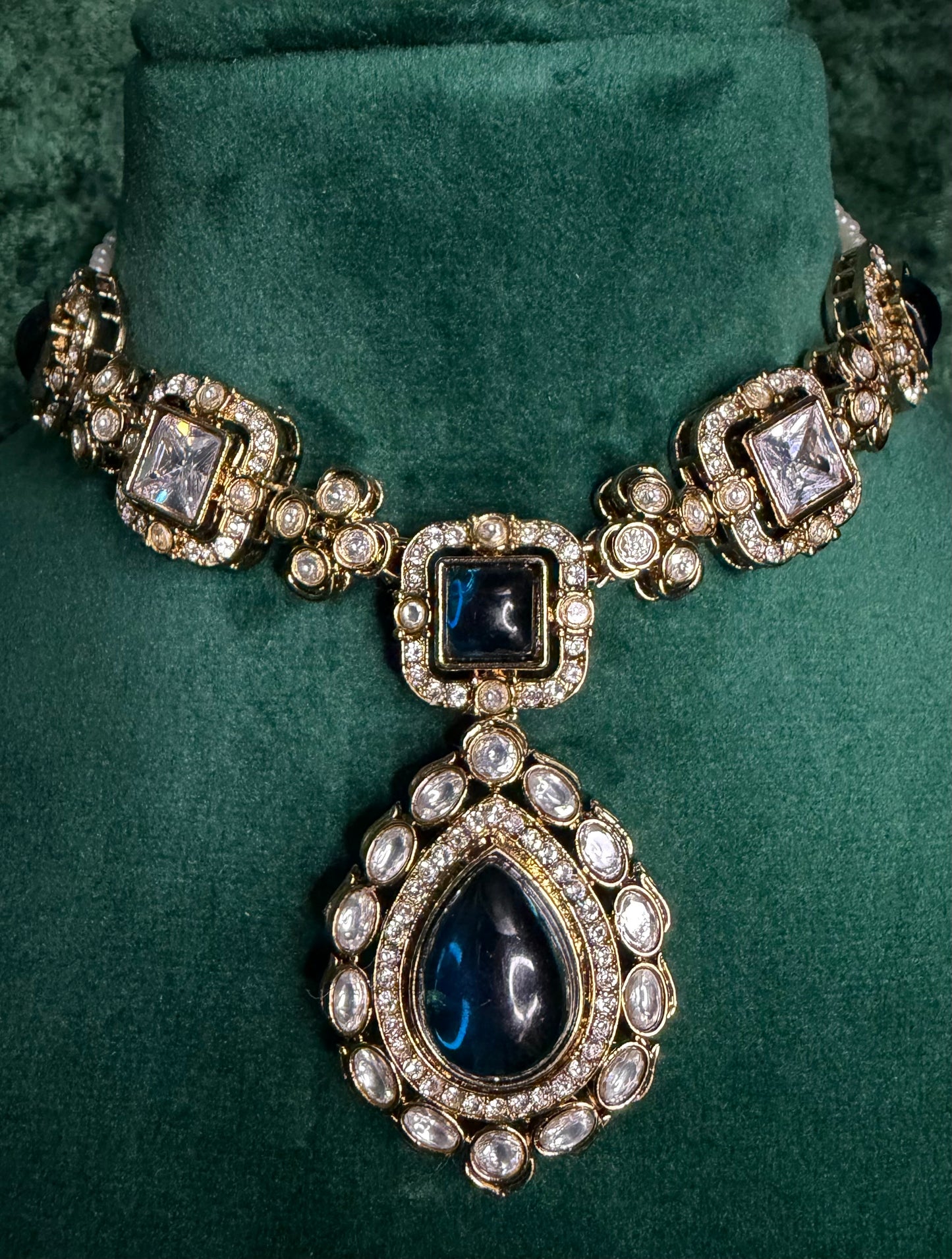 Sapphire Pearl Choker