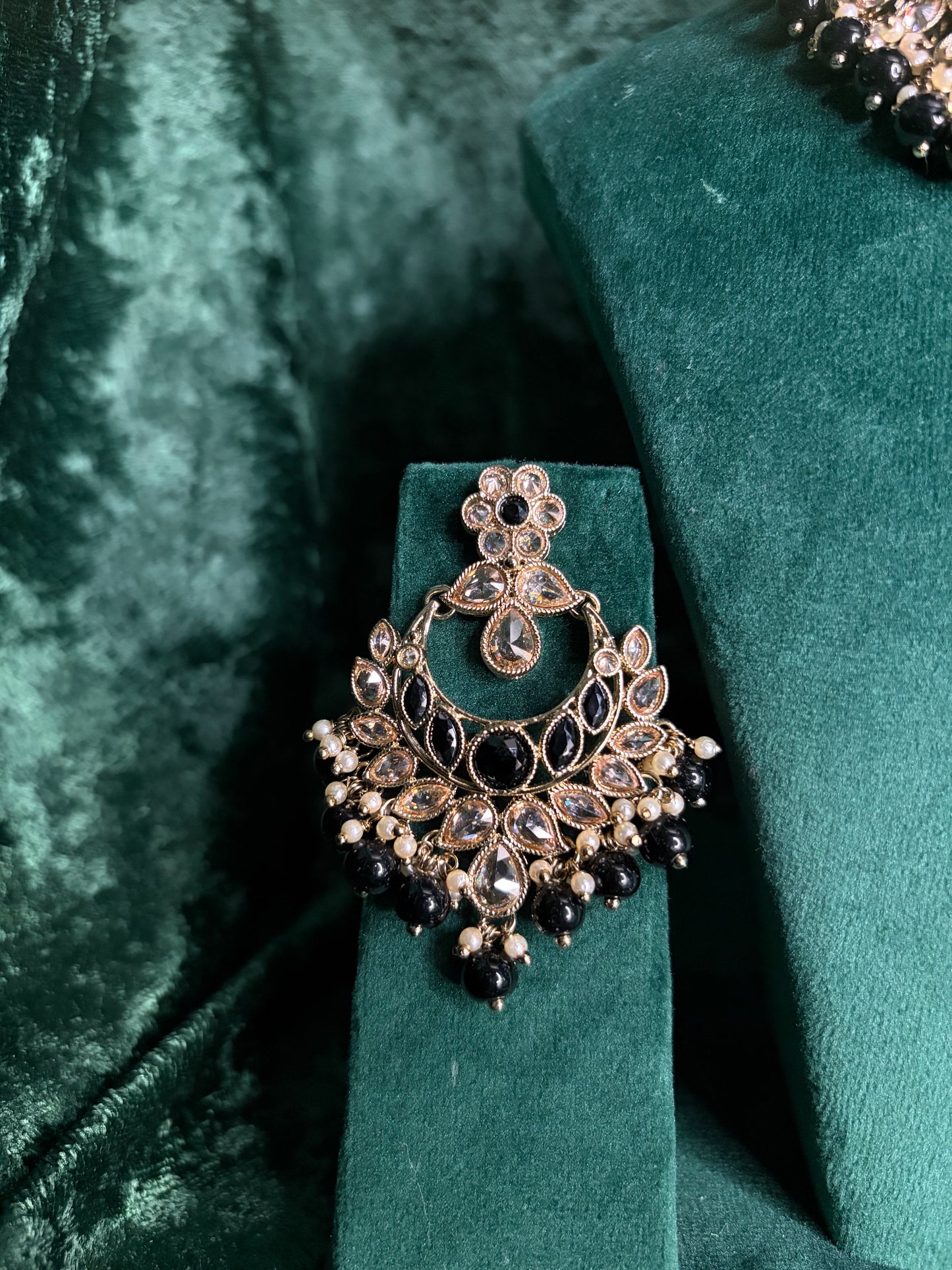 Black Polki Necklace