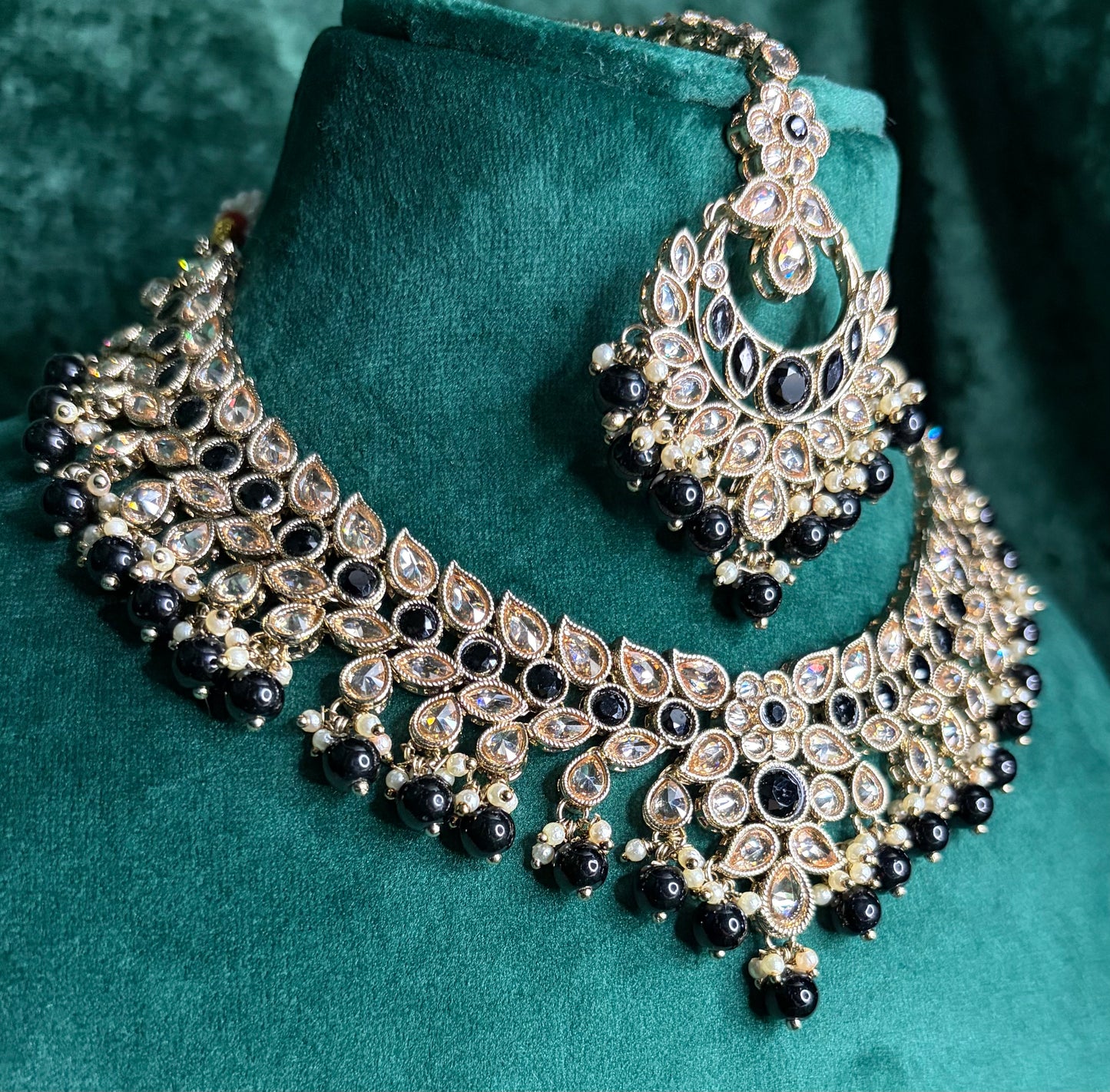 Black Polki Necklace