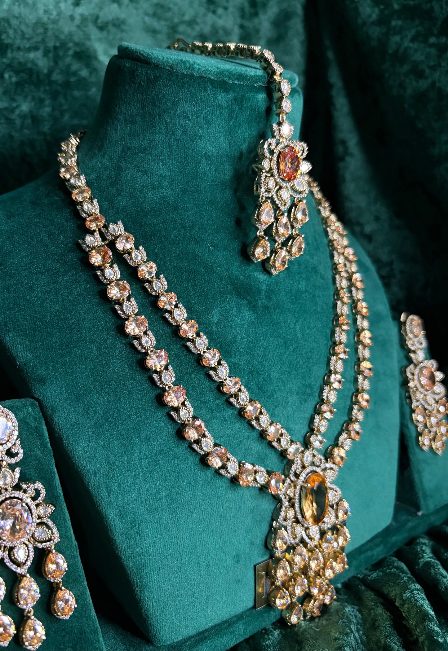 Champagne Pendant Necklace