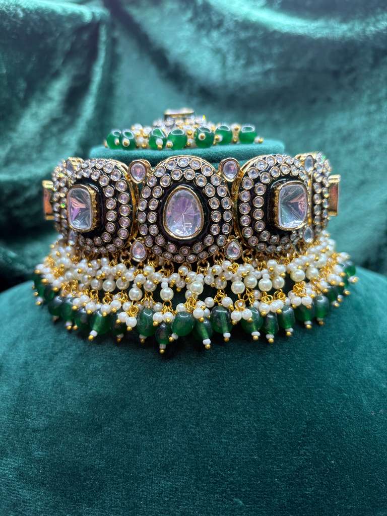 Moissanite Emerald Choker