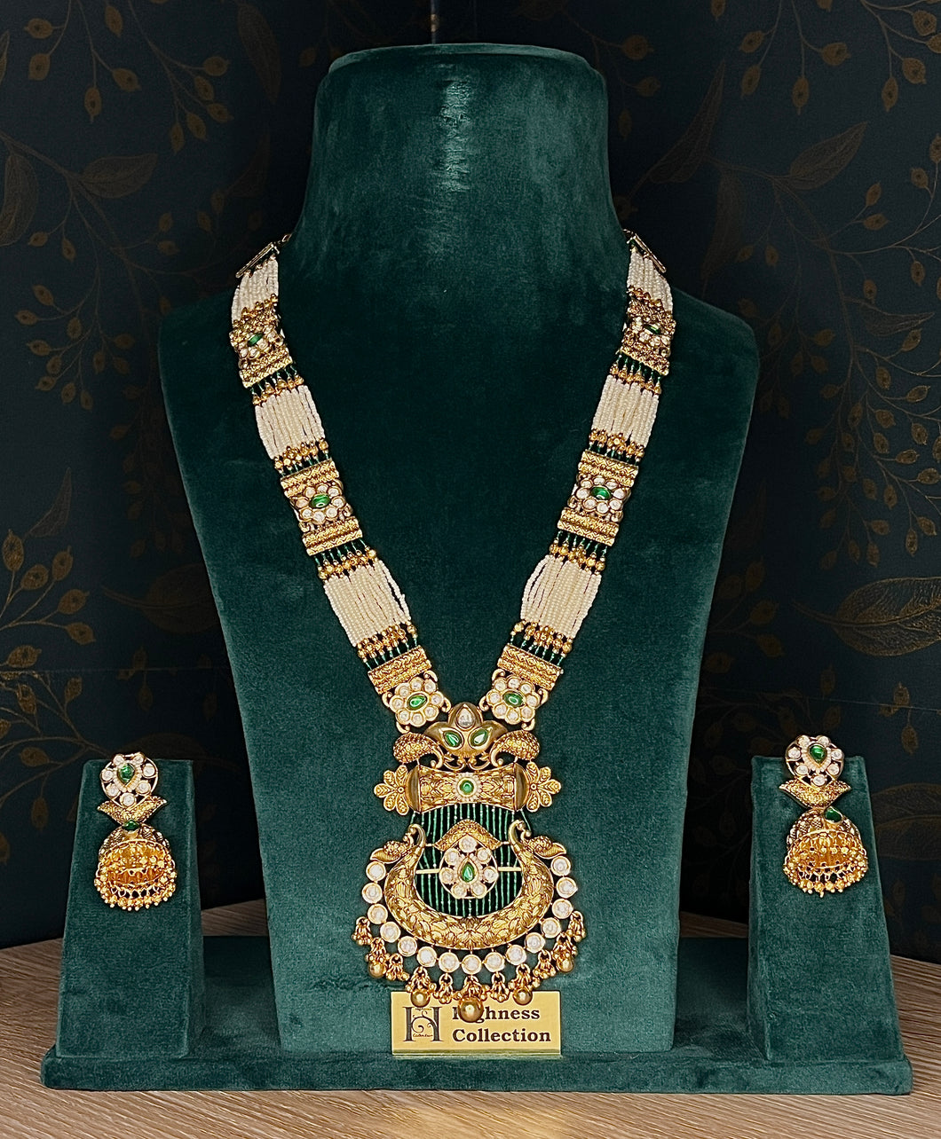 Matte Kundan Long necklace