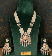 Load image into Gallery viewer, Meenakari Mid-Length Mala
