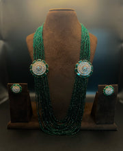 Load image into Gallery viewer, Green Hydro Bead Long Mala
