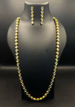 Load image into Gallery viewer, Long Kundan Necklace
