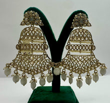 Load image into Gallery viewer, Polki Mehndi Earring
