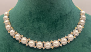 Delicate Two Tone Pearl Necklace