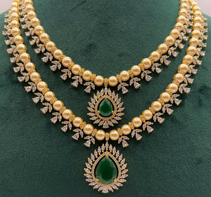 Two Tone Emerald Pearl Set