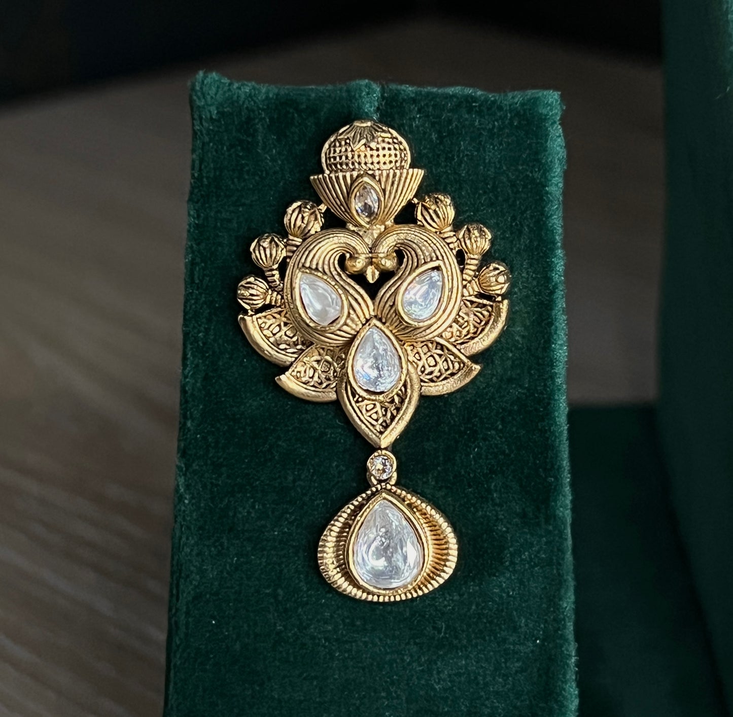 Pearl Matte Gold Necklace