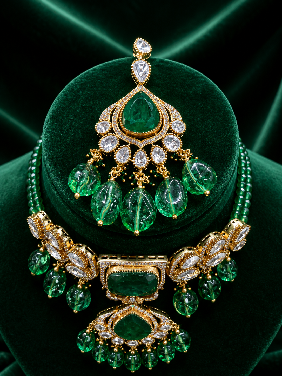 Victorian Emerald Choker