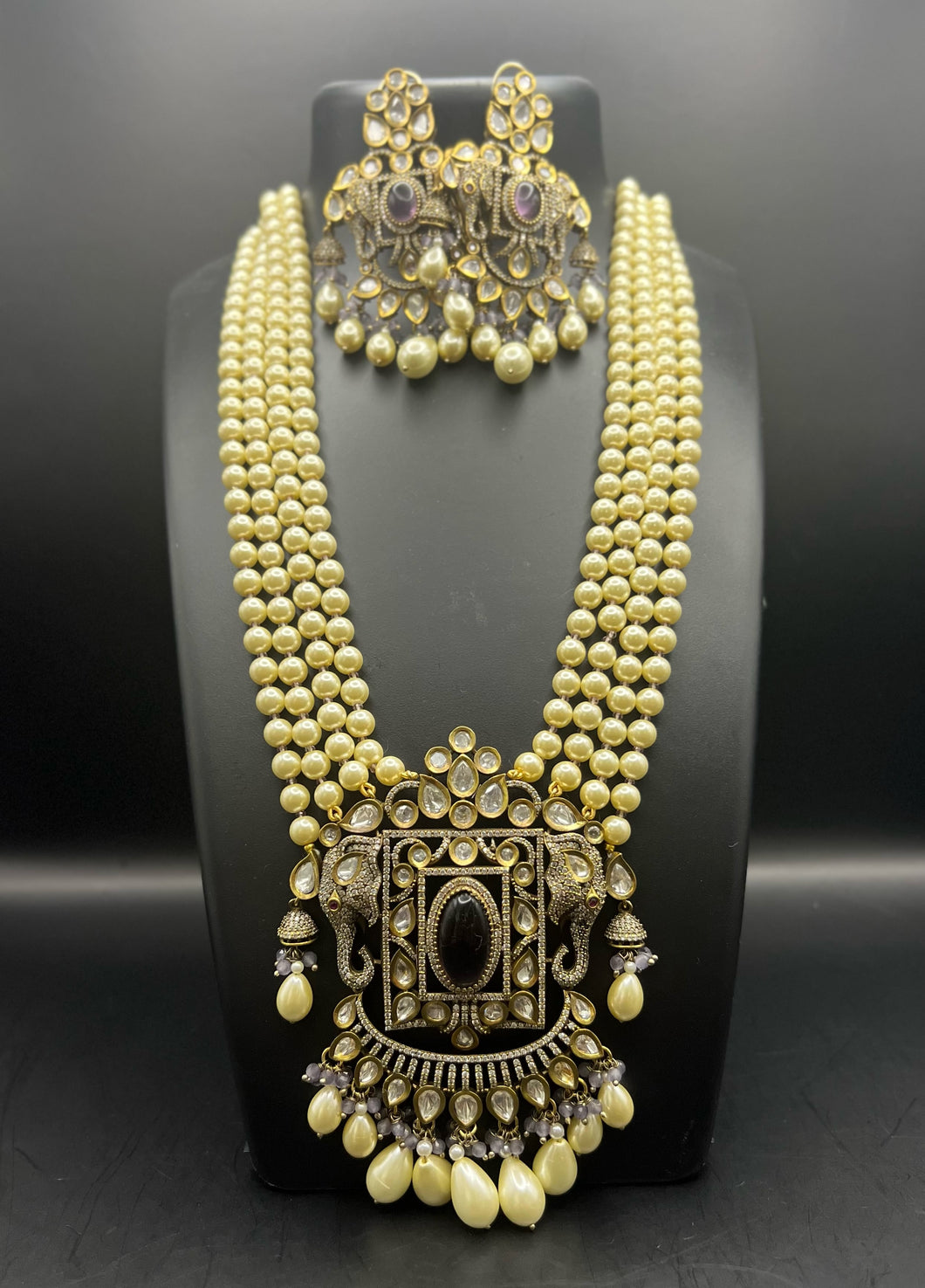 Royal Elephant Pearl Necklace