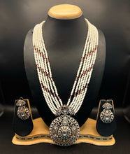 Load image into Gallery viewer, Victorian Indo-Western Long Necklace
