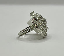 Load image into Gallery viewer, Silver/Two Tone Ring
