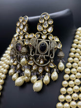 Load image into Gallery viewer, Royal Elephant Pearl Necklace
