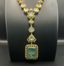 Load image into Gallery viewer, Paachi Kundan Mint Necklace
