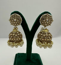 Load image into Gallery viewer, Hanging Pearl Jhumkas
