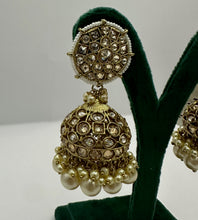 Load image into Gallery viewer, Hanging Pearl Jhumkas
