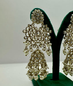 Mehndi White Jhumkas