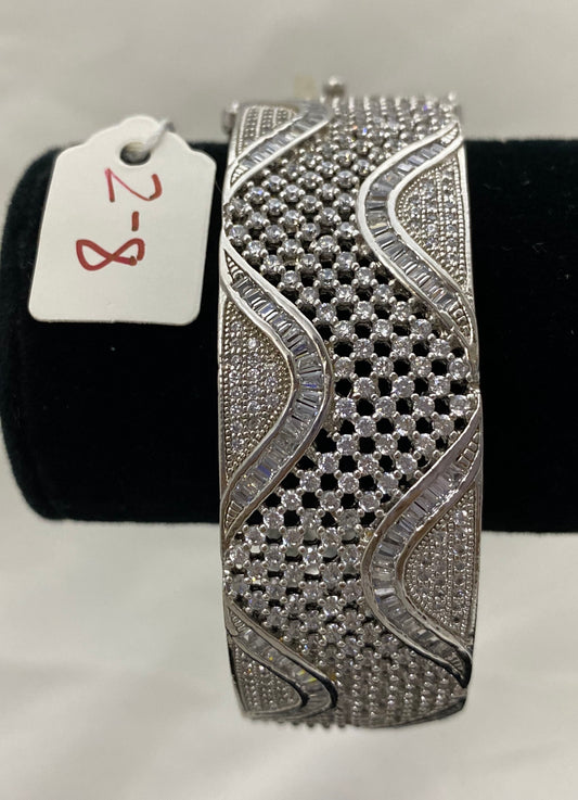 Silver Lock Baguette Curve Kada Size 2.8
