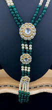 Load image into Gallery viewer, Pearl Green Necklace
