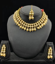 Load image into Gallery viewer, Kundan Necklace
