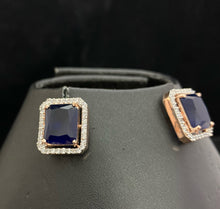 Load image into Gallery viewer, Rose Gold Choker
